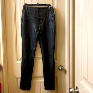 Black Faux Leather Pants ⭐️2 FOR $30⭐️